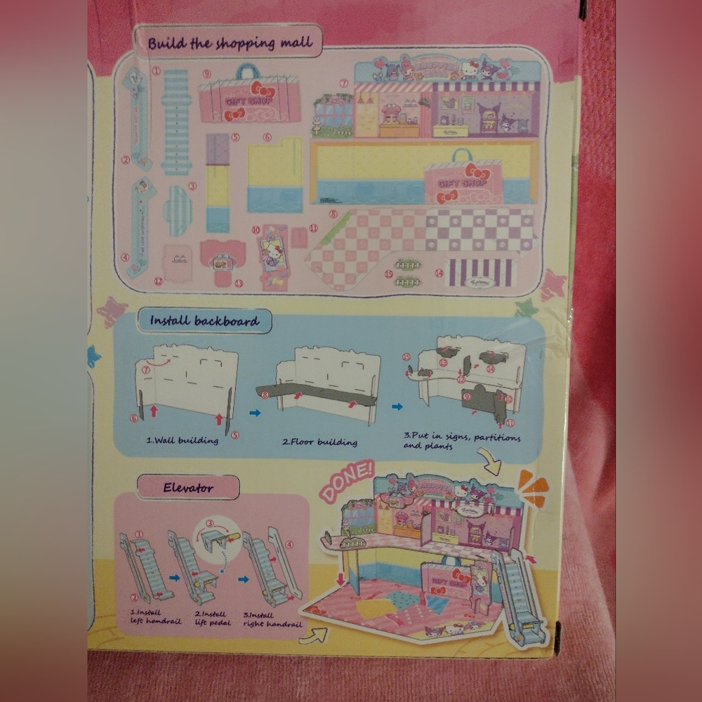 EXCLUSIVE - Hello Kitty Officially Licensed Shopping Mall Playset - Picture 8 of 14